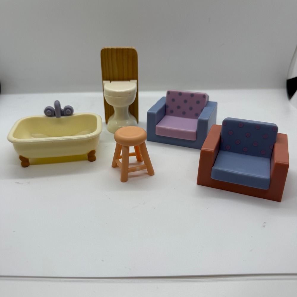 Bluey Moose Toys Dollhouse Furniture Lot Bathtub Toilet Chairs Stool 5pc Set